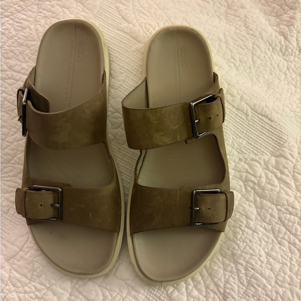 Men’s Ecco Tan Double Strap Sandals Suze 10